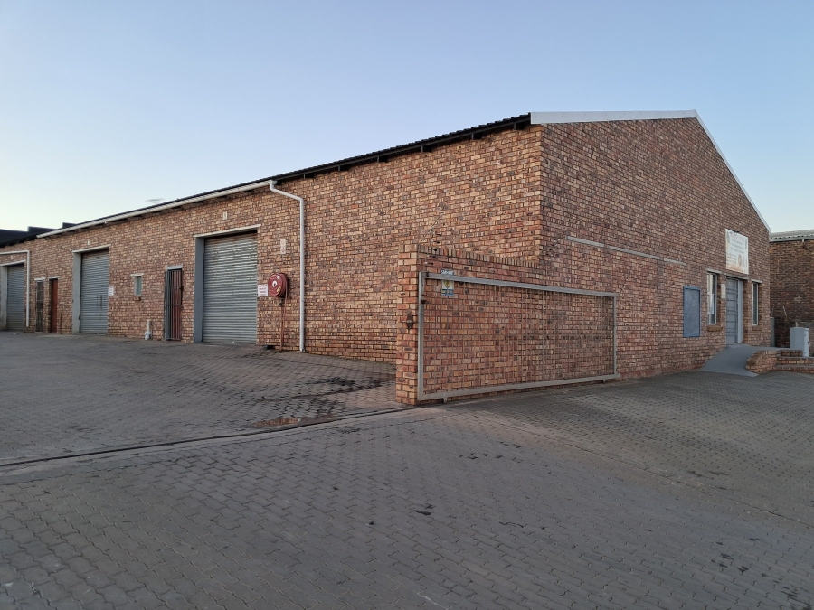 Commercial Property for Sale in Jeffreys Bay Industrial Eastern Cape